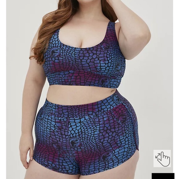 New Torrid size 2 Jurassic Swim Bathing Suit Top 2X - Picture 2 of 7